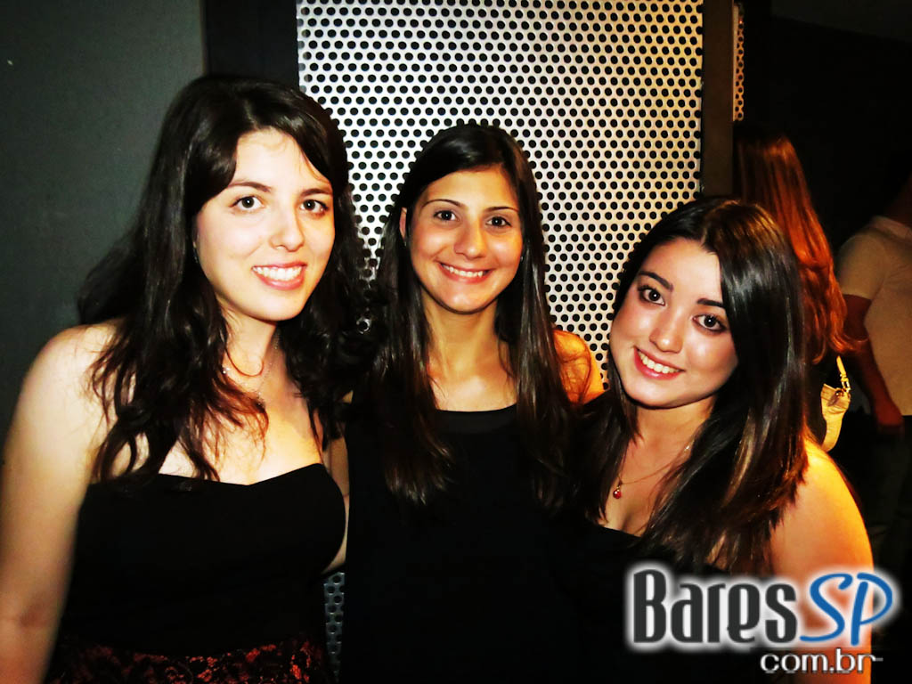 Festa Black & White da Escola Paulista de Medicina aconteceu na sexta-feira Festa Black & White da Escola Paulista de Medicina aconteceu na sexta-feira