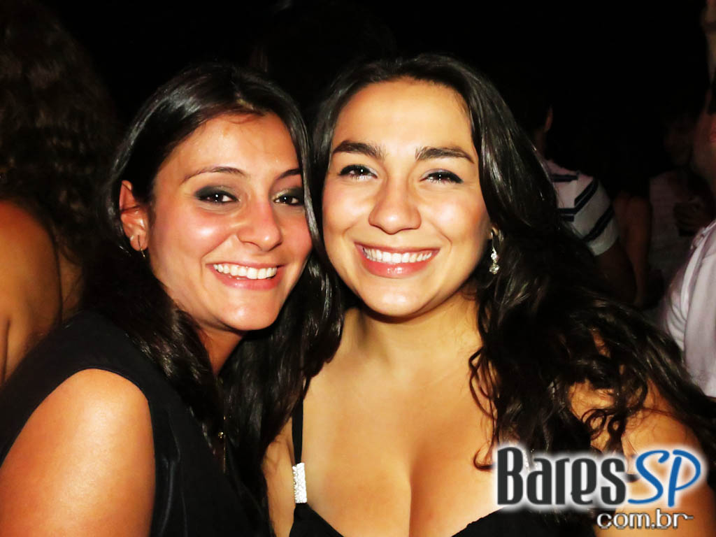 Festa Black & White da Escola Paulista de Medicina aconteceu na sexta-feira Festa Black & White da Escola Paulista de Medicina aconteceu na sexta-feira