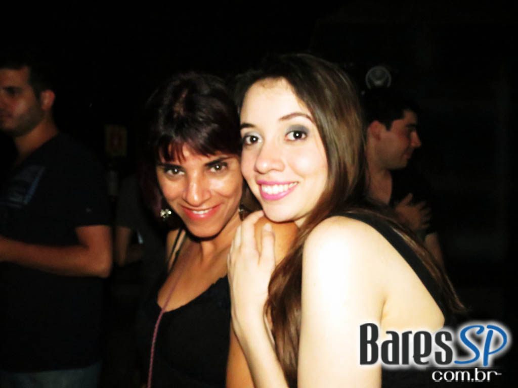 Festa Black & White da Escola Paulista de Medicina aconteceu na sexta-feira Festa Black & White da Escola Paulista de Medicina aconteceu na sexta-feira