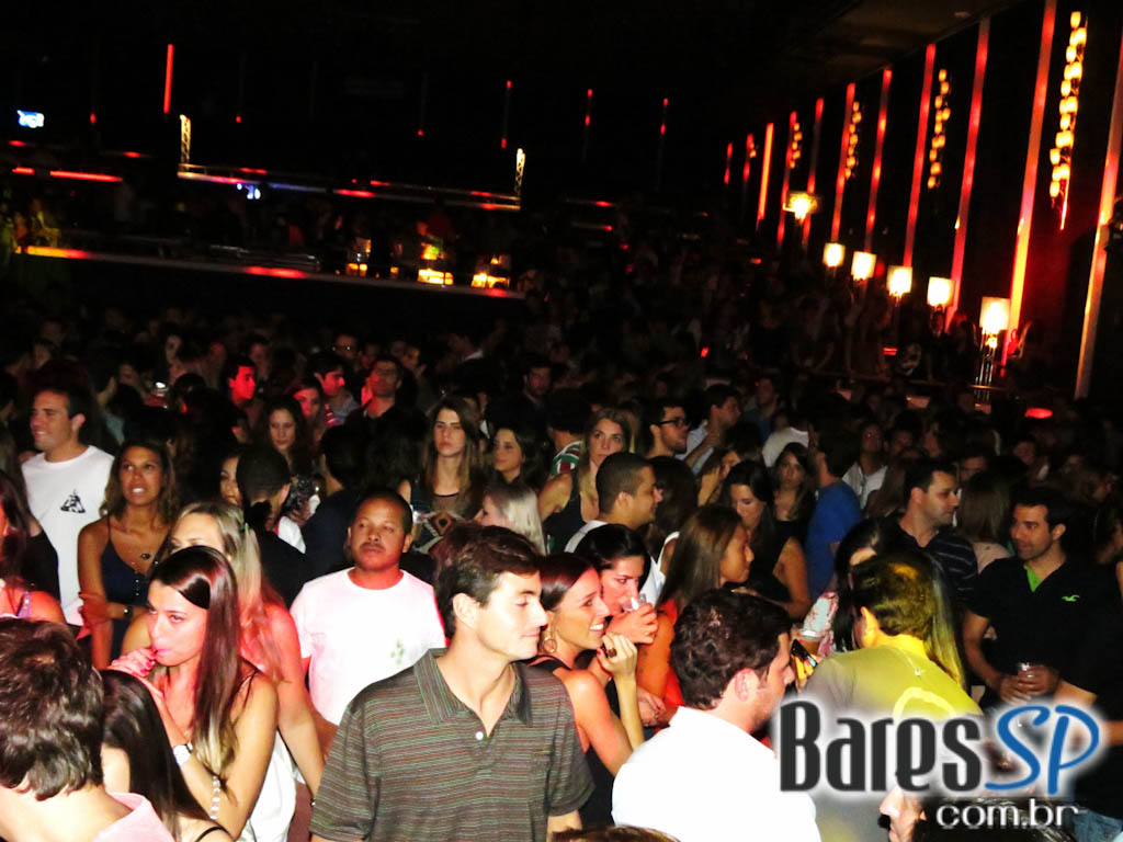 Jorge Ben Jor se apresentou no Cine Metrópole na sexta-feira Jorge Ben Jor se apresentou no Cine Metrópole na sexta-feira