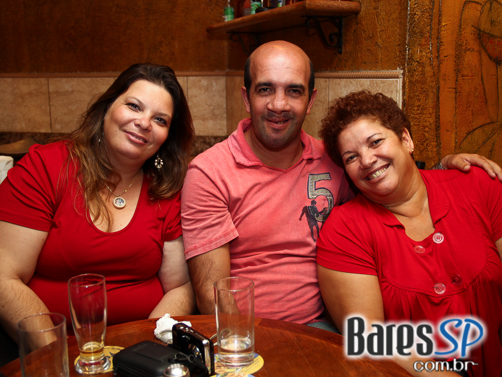 Grupo Transachoro e Mael Julia & Milton Santos no BarBirô Grupo Transachoro e Mael Julia & Milton Santos no BarBirô