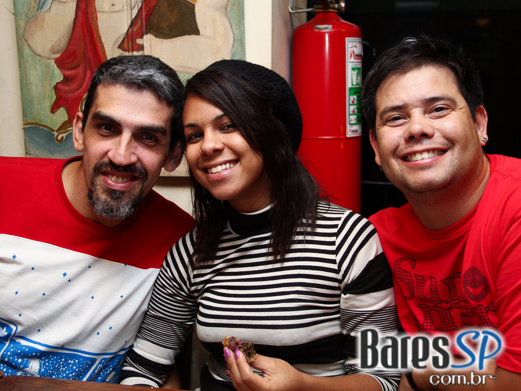 Grupo Transachoro e Mael Julia & Milton Santos no BarBirô Grupo Transachoro e Mael Julia & Milton Santos no BarBirô