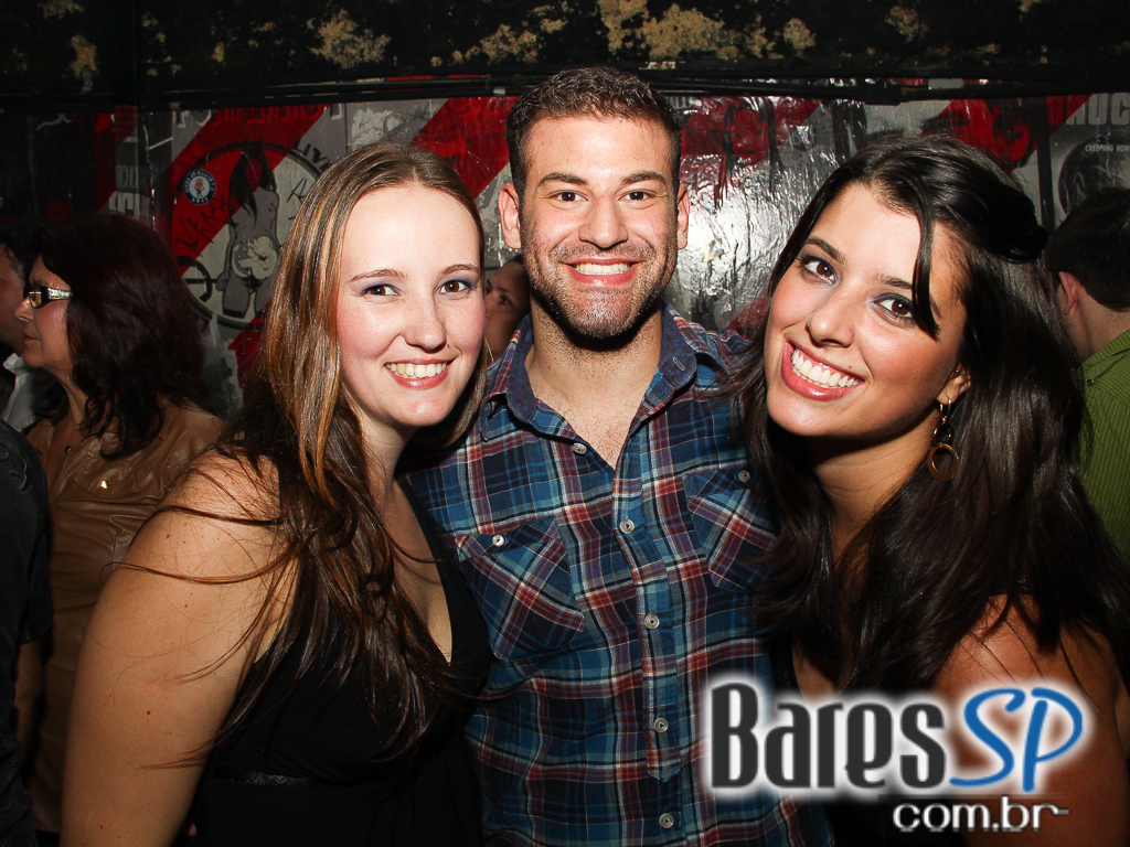 Dupla Kickstarts se apresentou na Clash Club no sábado Dupla Kickstarts se apresentou na Clash Club no sábado