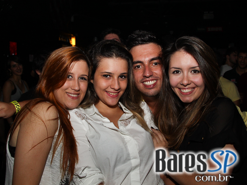 Dupla Kickstarts se apresentou na Clash Club no sábado Dupla Kickstarts se apresentou na Clash Club no sábado