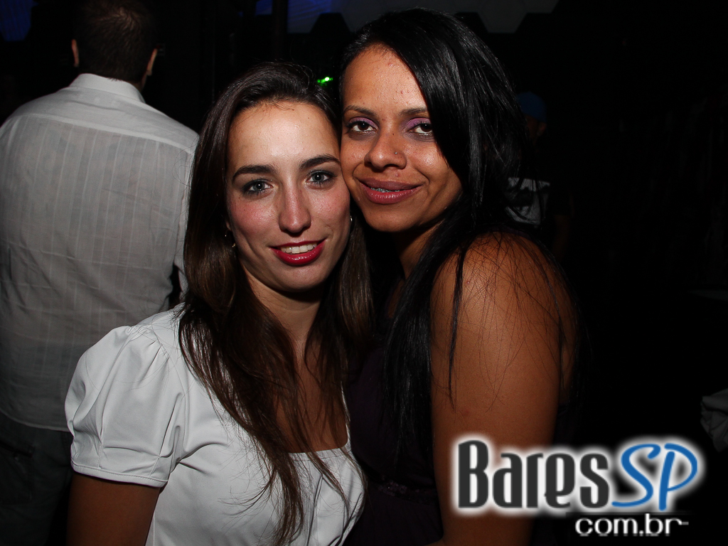 Dupla Kickstarts se apresentou na Clash Club no sábado Dupla Kickstarts se apresentou na Clash Club no sábado