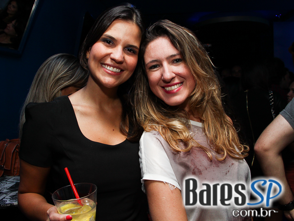 Blue Velvet realizou festa Blue Edition com Beer Bong e DJs convidados Blue Velvet realizou festa Blue Edition com Beer Bong e DJs convidados