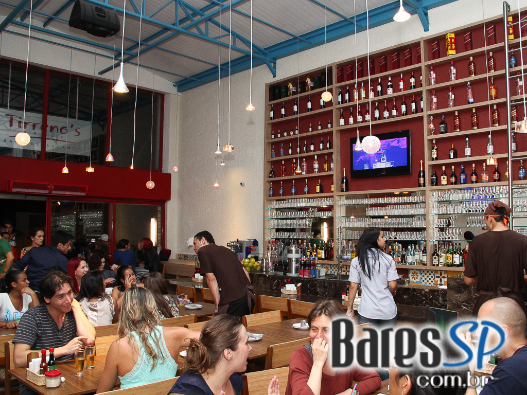 Vila Madalena ganhou filial do bar Tirreno's Grill nesta quinta-feira Vila Madalena ganhou filial do bar Tirreno's Grill nesta quinta-feira