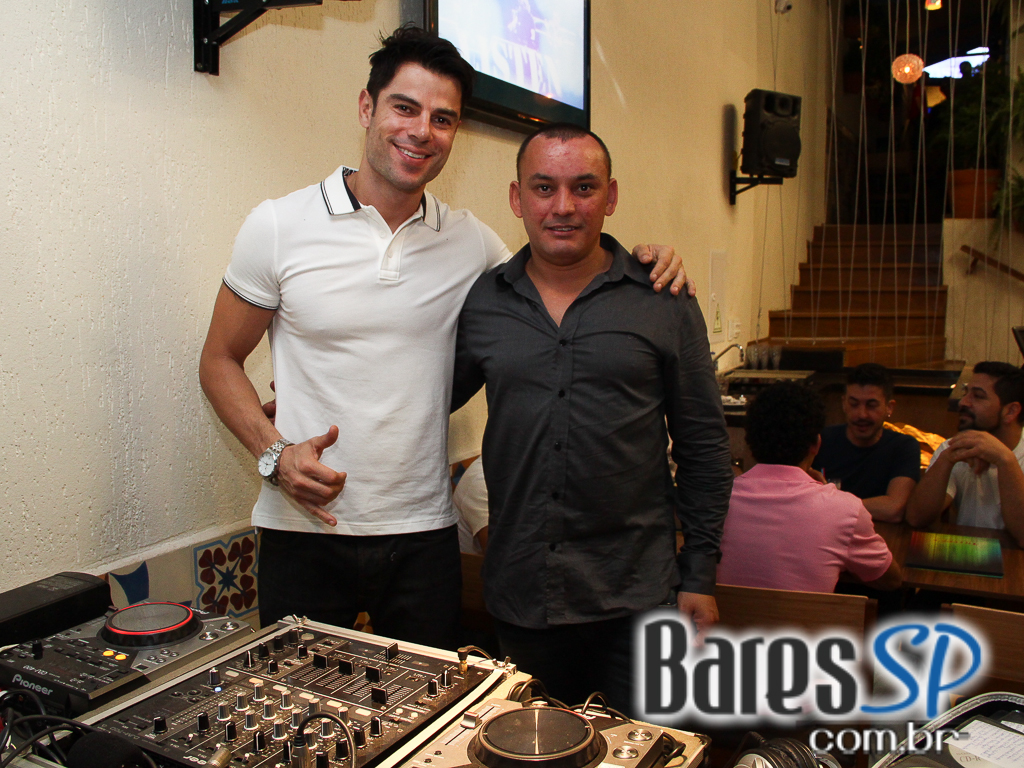 Vila Madalena ganhou filial do bar Tirreno's Grill nesta quinta-feira Vila Madalena ganhou filial do bar Tirreno's Grill nesta quinta-feira