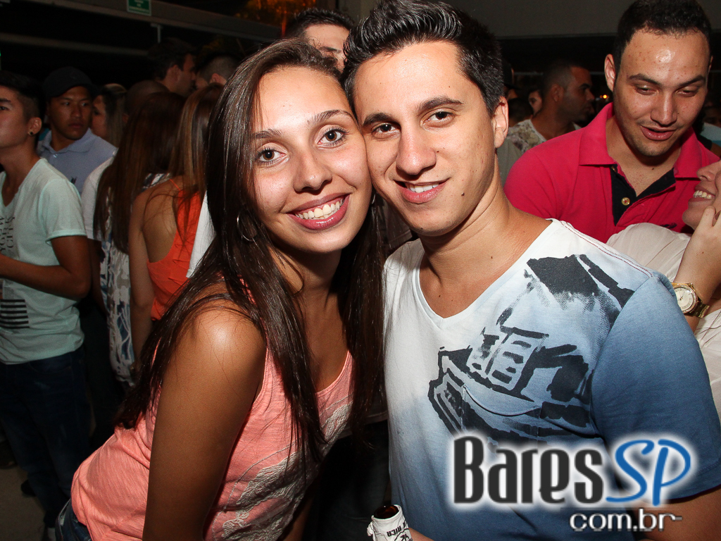 Boteco Vila Rica ofereceu ambiente descontraído no estilo do Rio Boteco Vila Rica ofereceu ambiente descontraído no estilo do Rio