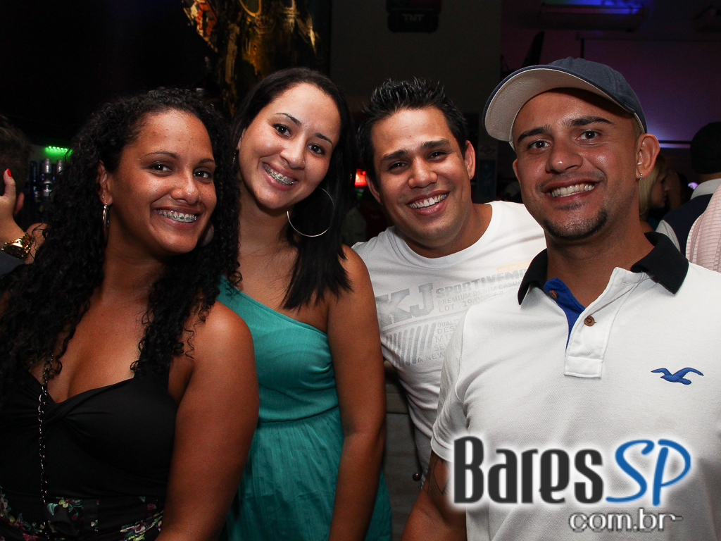 Boteco Vila Rica ofereceu ambiente descontraído no estilo do Rio Boteco Vila Rica ofereceu ambiente descontraído no estilo do Rio