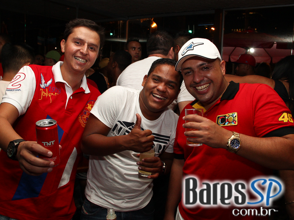 Boteco Vila Rica ofereceu ambiente descontraído no estilo do Rio Boteco Vila Rica ofereceu ambiente descontraído no estilo do Rio