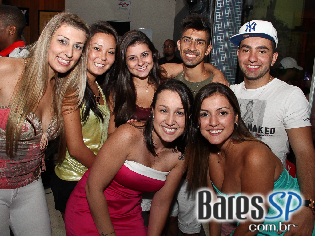 Boteco Vila Rica ofereceu ambiente descontraído no estilo do Rio Boteco Vila Rica ofereceu ambiente descontraído no estilo do Rio