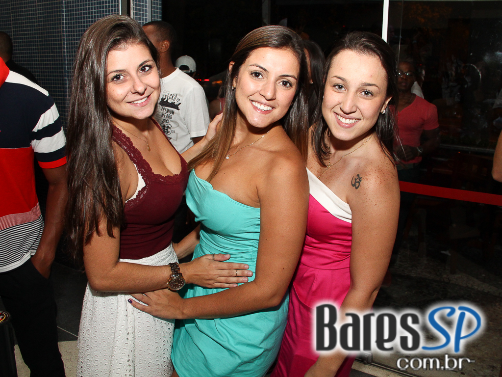 Boteco Vila Rica ofereceu ambiente descontraído no estilo do Rio Boteco Vila Rica ofereceu ambiente descontraído no estilo do Rio