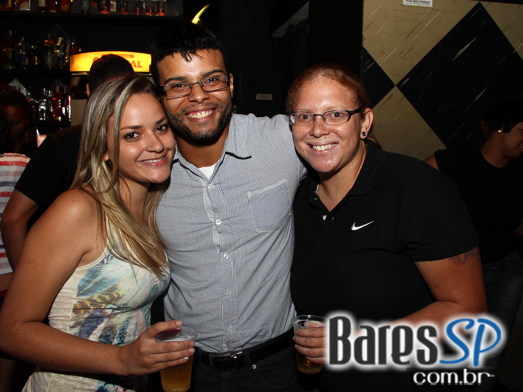 The L Club apresentou Thammas Crystal na sexta-feira The L Club apresentou Thammas Crystal na sexta-feira