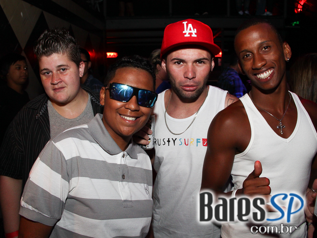 The L Club apresentou Thammas Crystal na sexta-feira The L Club apresentou Thammas Crystal na sexta-feira