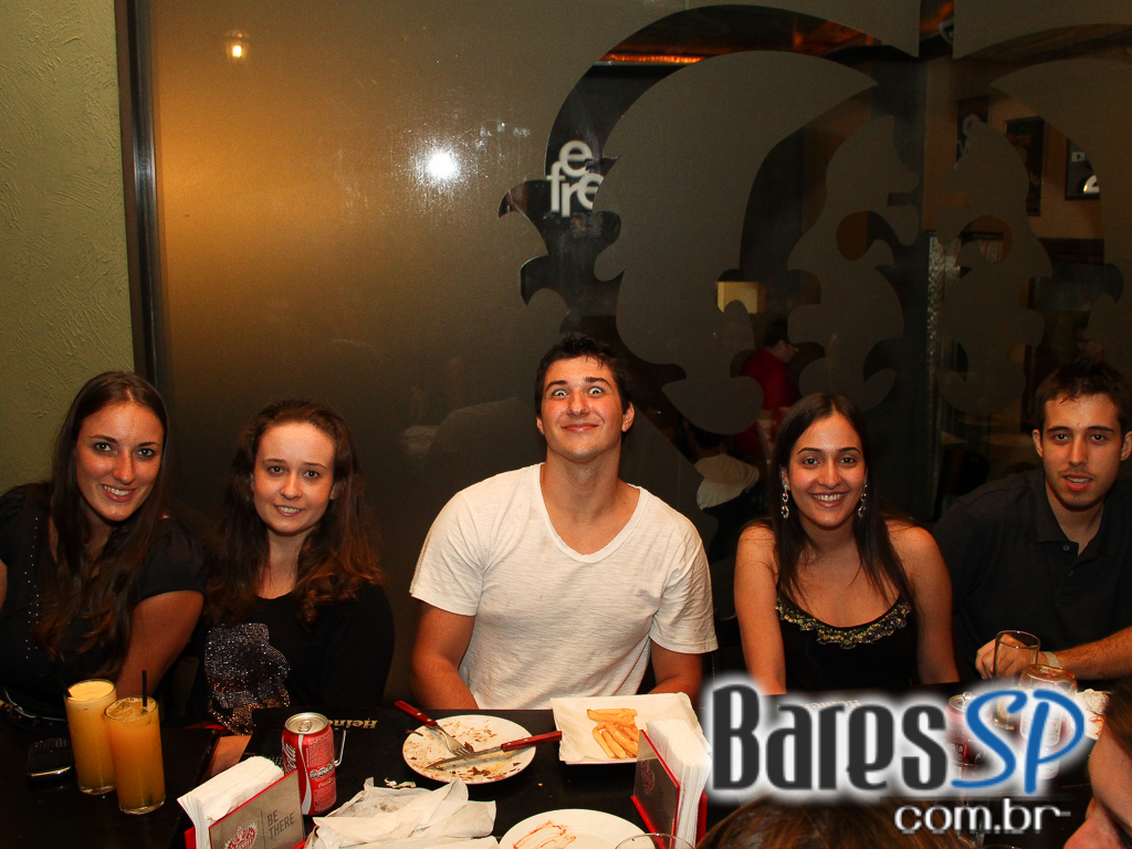 Cervejaria Patriarca Tatuapé ofereceu lounge eletrônico além de coquetéis Cervejaria Patriarca Tatuapé ofereceu lounge eletrônico além de coquetéis