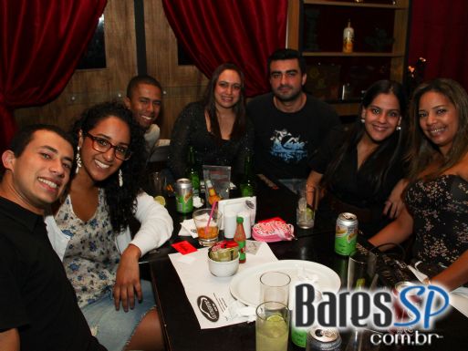 Banda Velhos Novos tocou no Kabala Pub do Tatuapé celebrando St. Patrick
