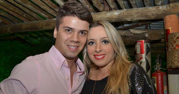 Apresentação do Grupo Jeito Moleque no palco do Santa Aldeia