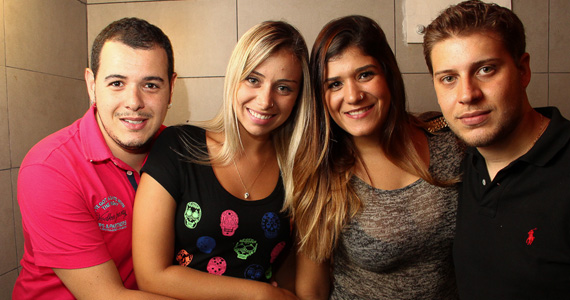 Sábado teve e animação feijoada no Quiosque Chopp Brahma