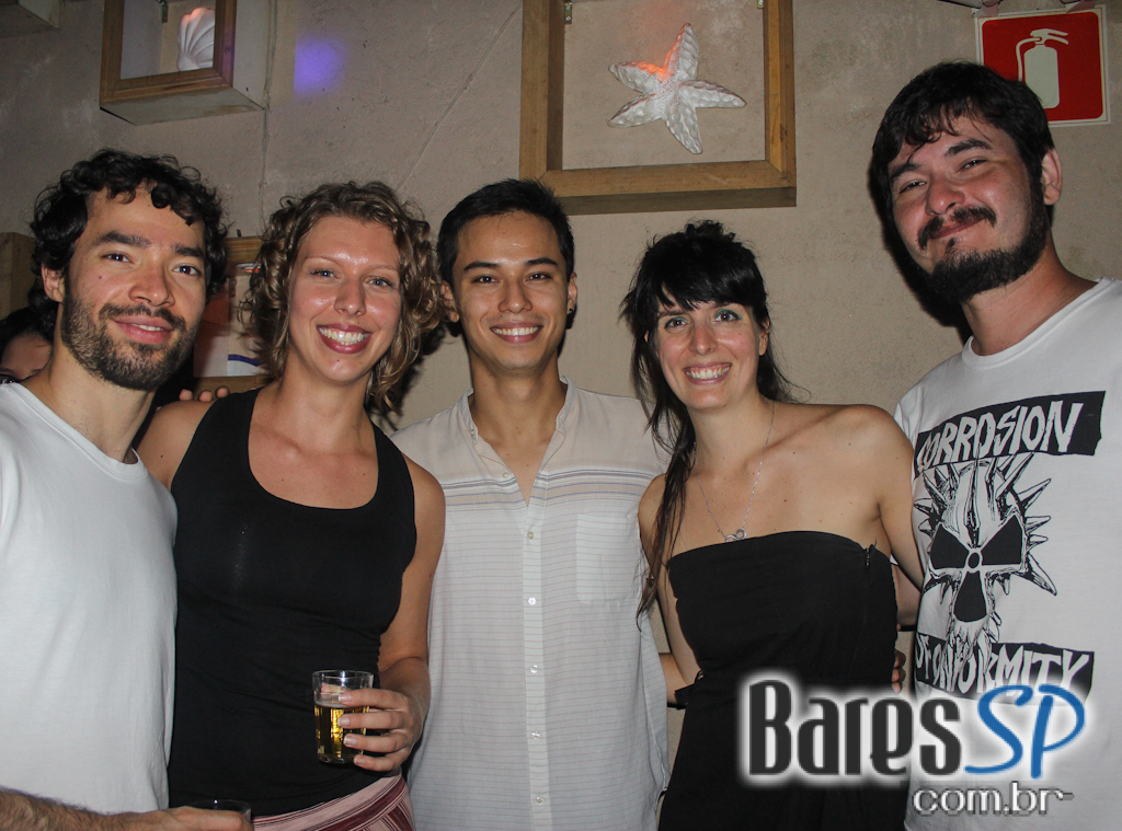 Festa Pilantragi completou 8 meses de celebração no Bar Bebo Sim Festa Pilantragi completou 8 meses de celebração no Bar Bebo Sim