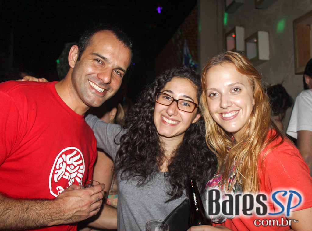 Festa Pilantragi completou 8 meses de celebração no Bar Bebo Sim Festa Pilantragi completou 8 meses de celebração no Bar Bebo Sim