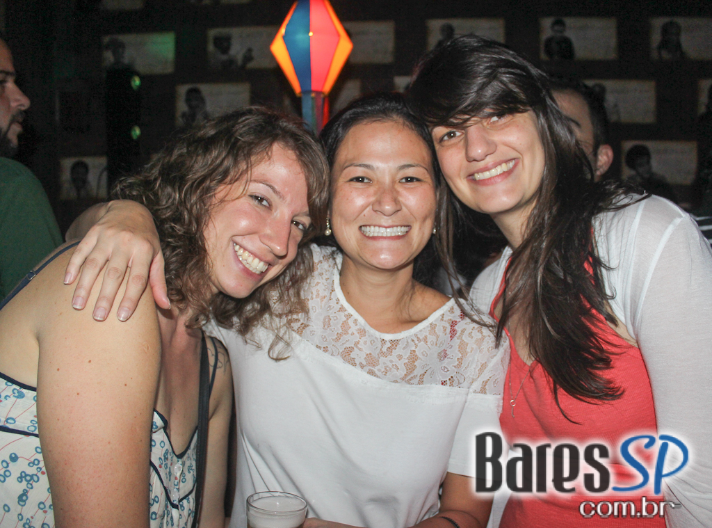Festa Pilantragi completou 8 meses de celebração no Bar Bebo Sim Festa Pilantragi completou 8 meses de celebração no Bar Bebo Sim