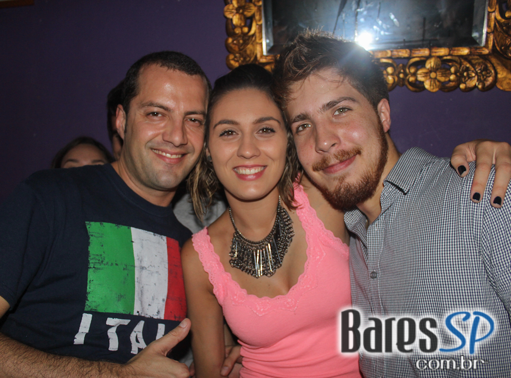 Festa Pilantragi completou 8 meses de celebração no Bar Bebo Sim Festa Pilantragi completou 8 meses de celebração no Bar Bebo Sim