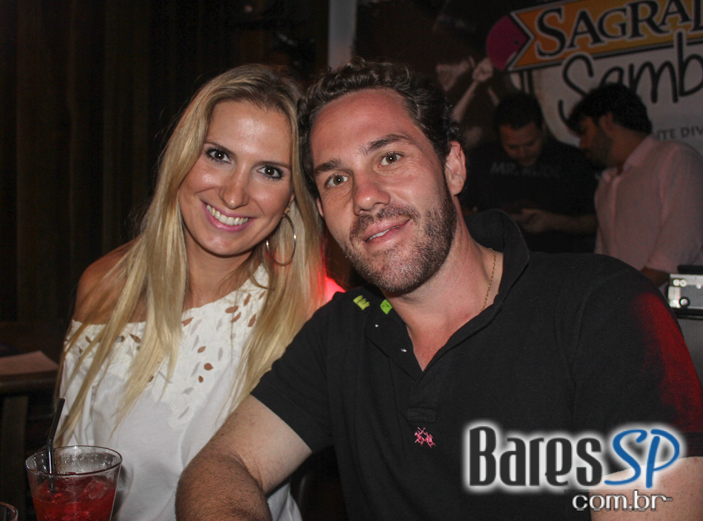 Sagrado bar animou o domingo com o projeto Sagrado Samba Sagrado bar animou o domingo com o projeto Sagrado Samba