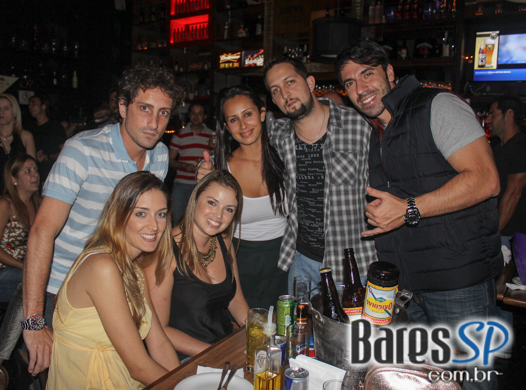 Sagrado bar animou o domingo com o projeto Sagrado Samba Sagrado bar animou o domingo com o projeto Sagrado Samba