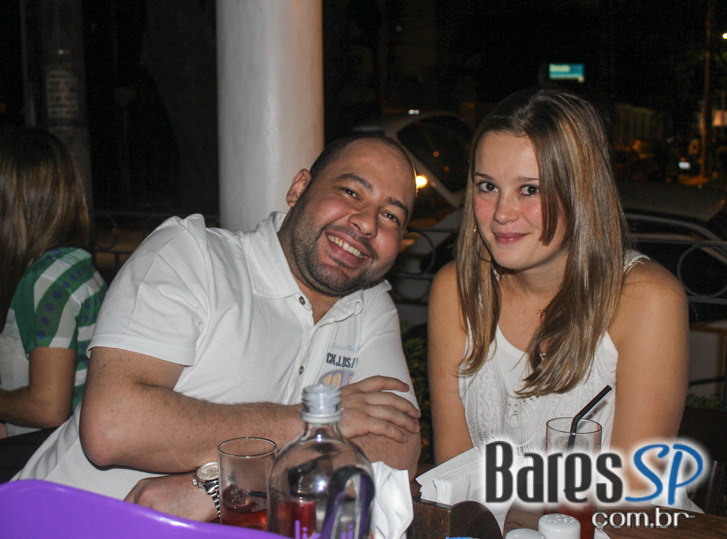 Sagrado bar animou o domingo com o projeto Sagrado Samba Sagrado bar animou o domingo com o projeto Sagrado Samba