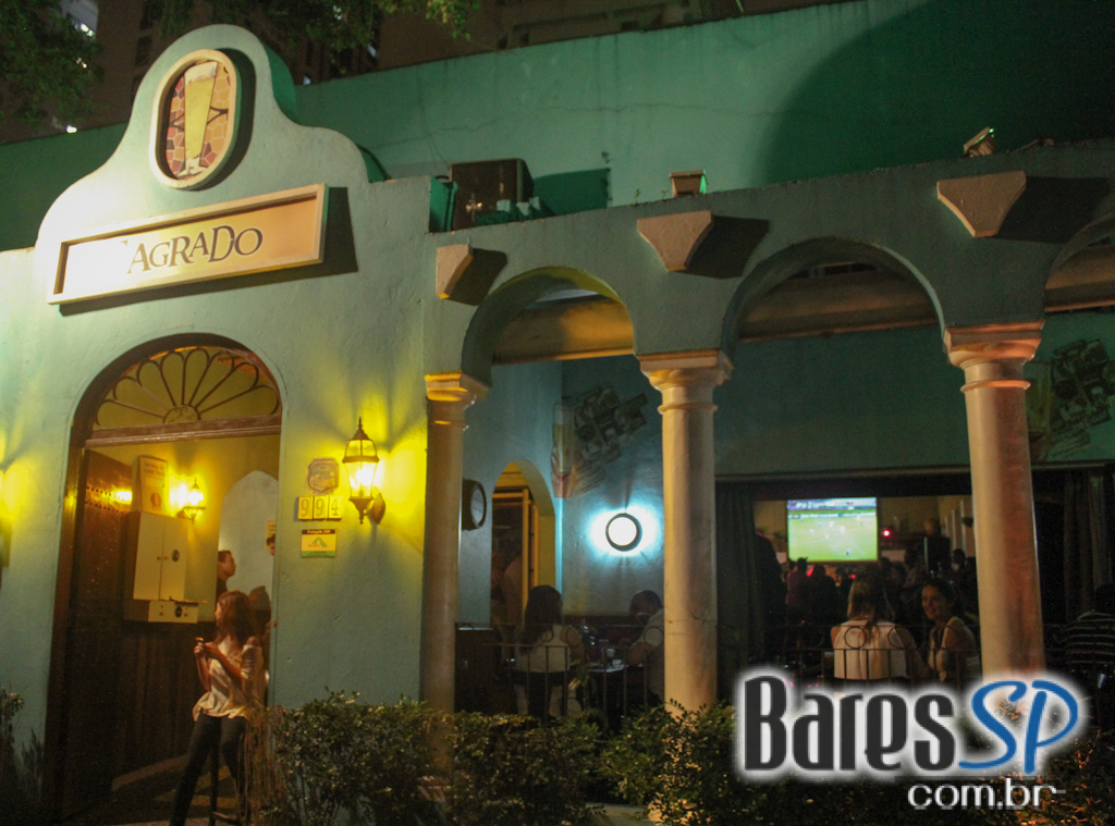 Sagrado bar animou o domingo com o projeto Sagrado Samba Sagrado bar animou o domingo com o projeto Sagrado Samba