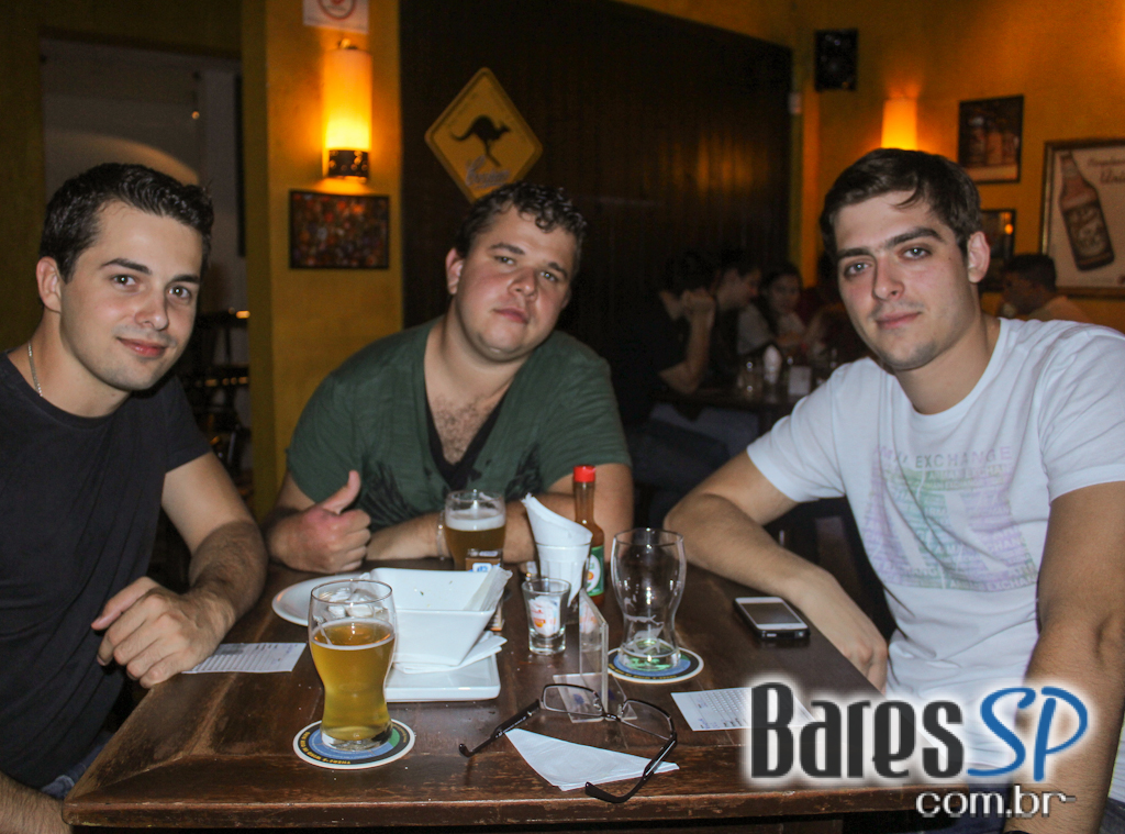 Aconteceu na quinta-feira a Inauguração do Bar Paineiras em Santo André Aconteceu na quinta-feira a Inauguração do Bar Paineiras em Santo André