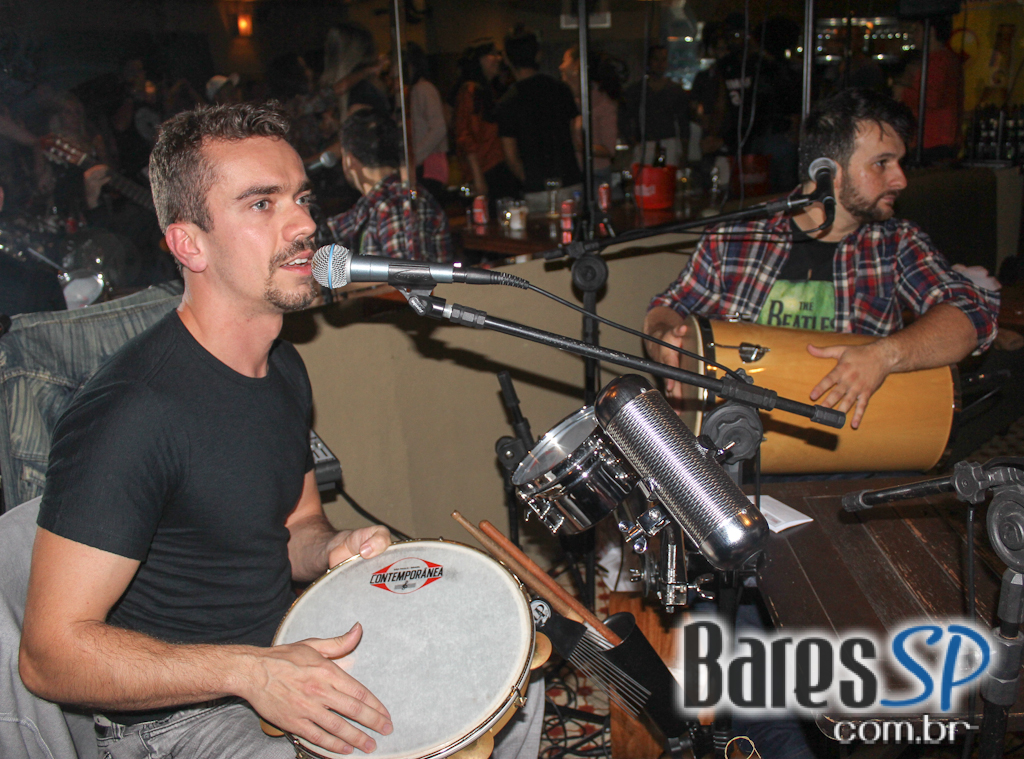 Bhar Moema ofereceu pratos variados, petiscos e bebidas diversas Bhar Moema ofereceu pratos variados, petiscos e bebidas diversas