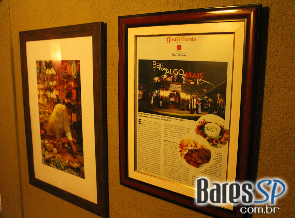 Bhar Moema ofereceu pratos variados, petiscos e bebidas diversas Bhar Moema ofereceu pratos variados, petiscos e bebidas diversas