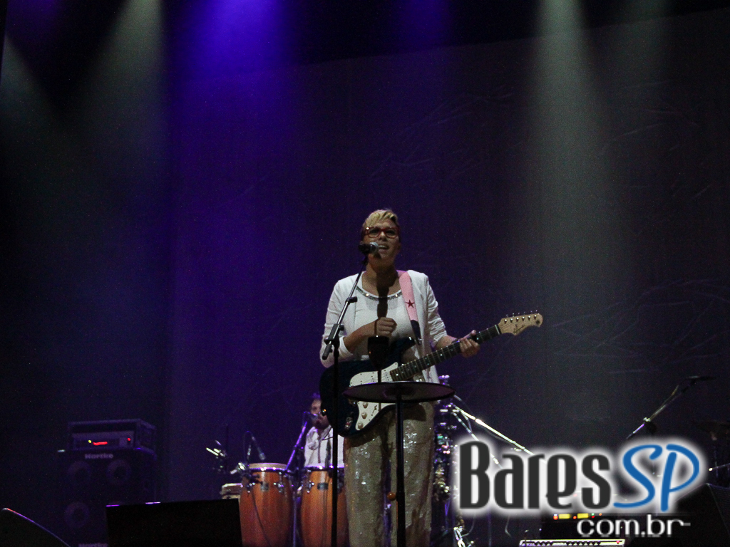 Maria Gadu se apresentou no palco do Credicard Hall no sábado Maria Gadu se apresentou no palco do Credicard Hall no sábado