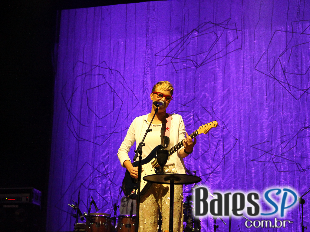 Maria Gadu se apresentou no palco do Credicard Hall no sábado Maria Gadu se apresentou no palco do Credicard Hall no sábado
