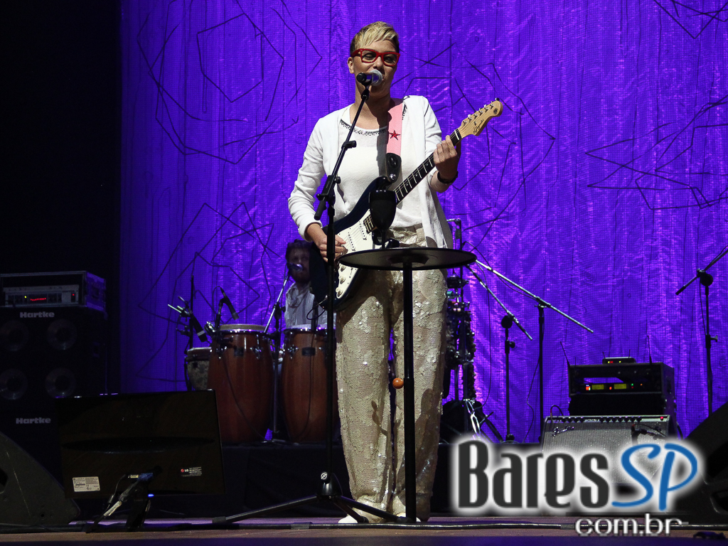 Maria Gadu se apresentou no palco do Credicard Hall no sábado Maria Gadu se apresentou no palco do Credicard Hall no sábado
