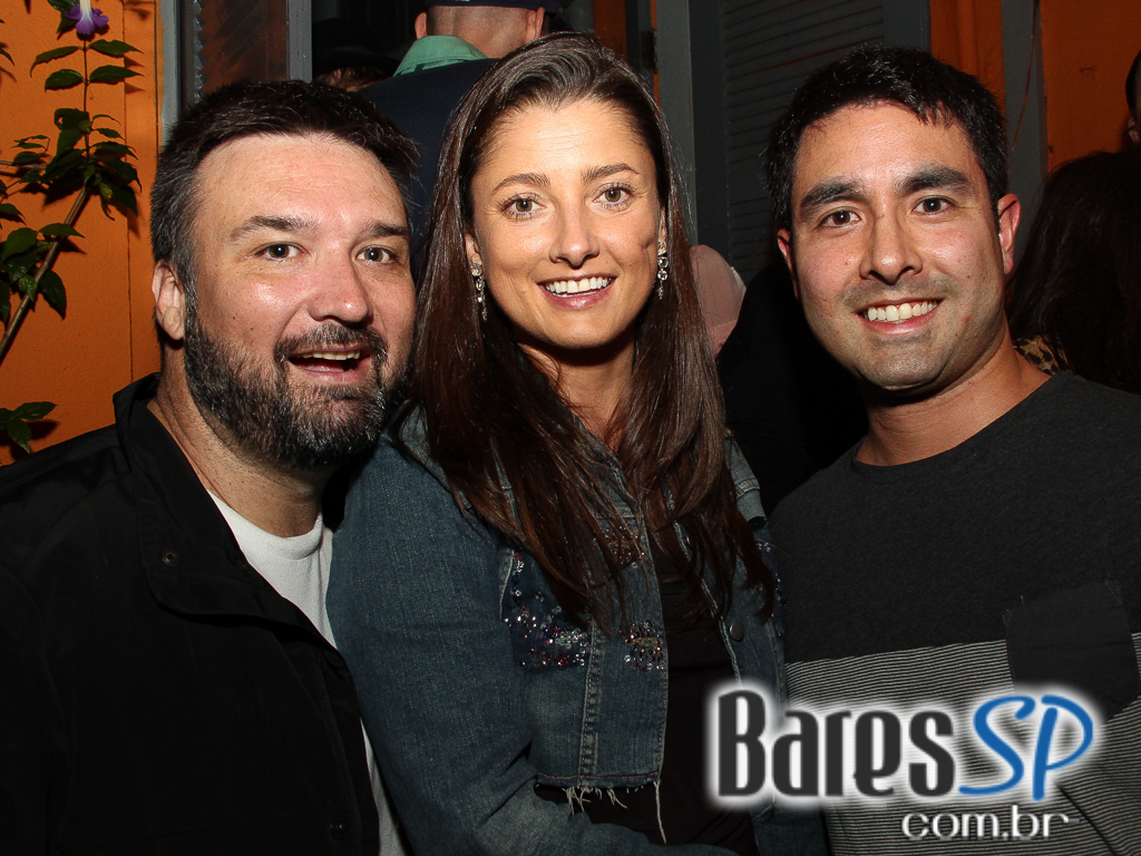 Casa 92 comemorou 3 anos de existência com atrações surpresa e DJs especiais Casa 92 comemorou 3 anos de existência com atrações surpresa e DJs especiais