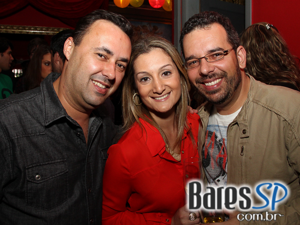 Casa 92 comemorou 3 anos de existência com atrações surpresa e DJs especiais Casa 92 comemorou 3 anos de existência com atrações surpresa e DJs especiais