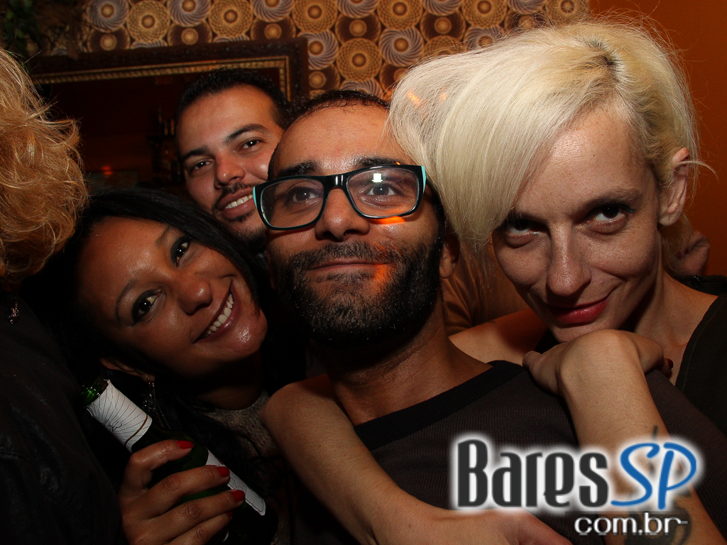 Casa 92 comemorou 3 anos de existência com atrações surpresa e DJs especiais Casa 92 comemorou 3 anos de existência com atrações surpresa e DJs especiais