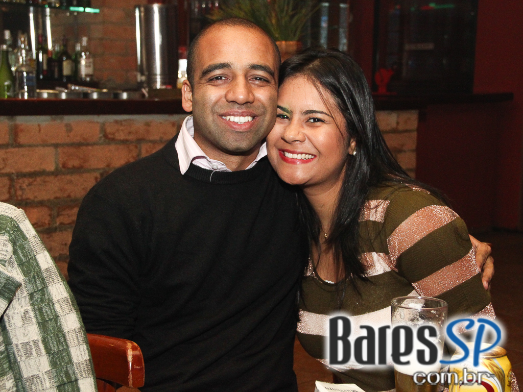 Noite de Ritmos Latinos e DJs convidados no Buena Vista Noite de Ritmos Latinos e DJs convidados no Buena Vista