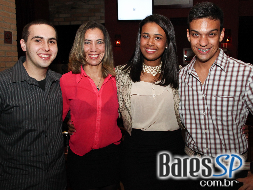 Noite de Ritmos Latinos e DJs convidados no Buena Vista Noite de Ritmos Latinos e DJs convidados no Buena Vista