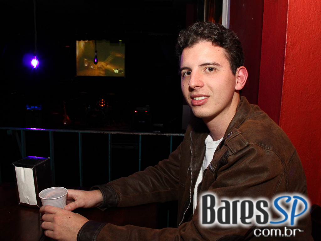 Blackmore teve noite especial de Hard Rock na sexta-feira Blackmore teve noite especial de Hard Rock na sexta-feira