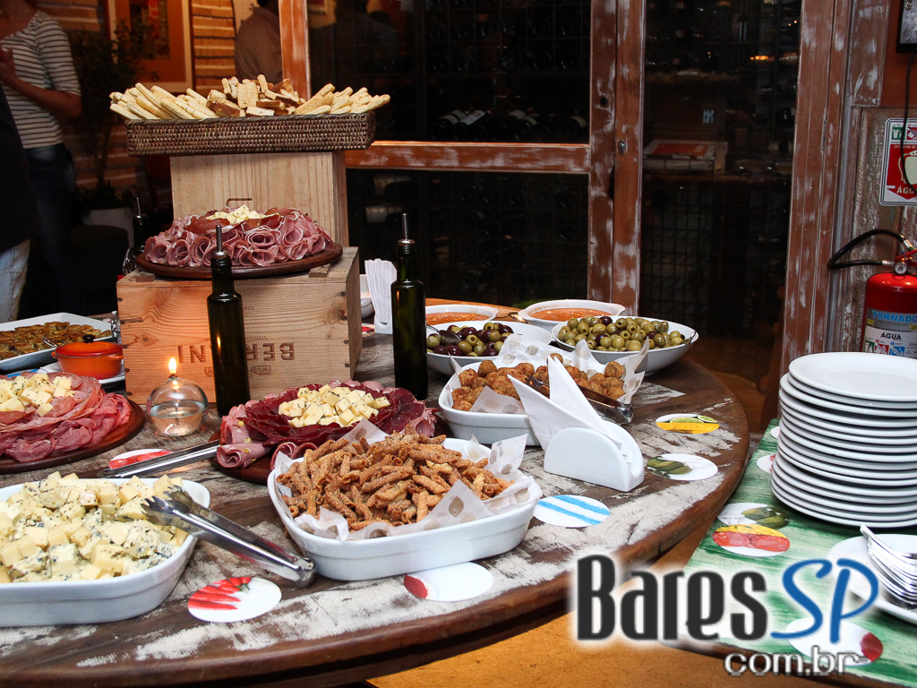 Lançamento do projeto Seleção de Sabores aconteceu no Zena Café Itaim Lançamento do projeto Seleção de Sabores aconteceu no Zena Café Itaim