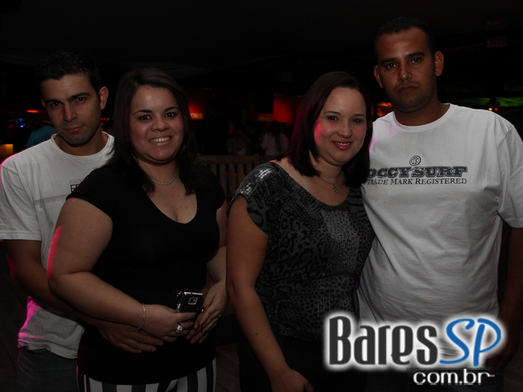 Cantor Rodriguinho se apresentou na sexta-feira no Santa Aldeia Cantor Rodriguinho se apresentou na sexta-feira no Santa Aldeia