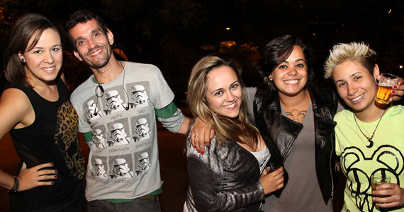 Costela de Ripa Assada no Bafo foi destaque na noite do Bar Sacha 