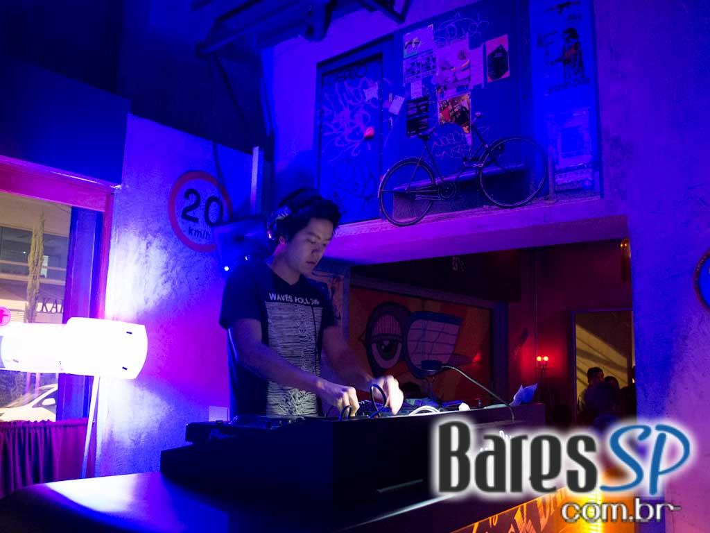 Na sexta-feira aconteceu a Festa Telecaster no Bar Squat Na sexta-feira aconteceu a Festa Telecaster no Bar Squat