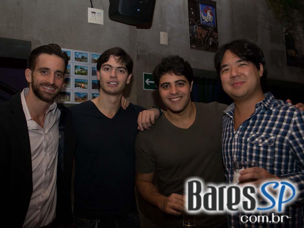 Na sexta-feira aconteceu a Festa Telecaster no Bar Squat Na sexta-feira aconteceu a Festa Telecaster no Bar Squat