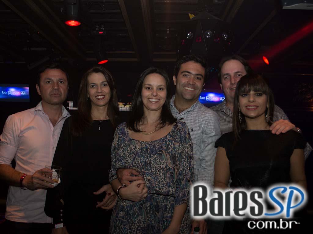 Le Rêve Club agitou a noite com house music dos anos 90 até atuais Le Rêve Club agitou a noite com house music dos anos 90 até atuais