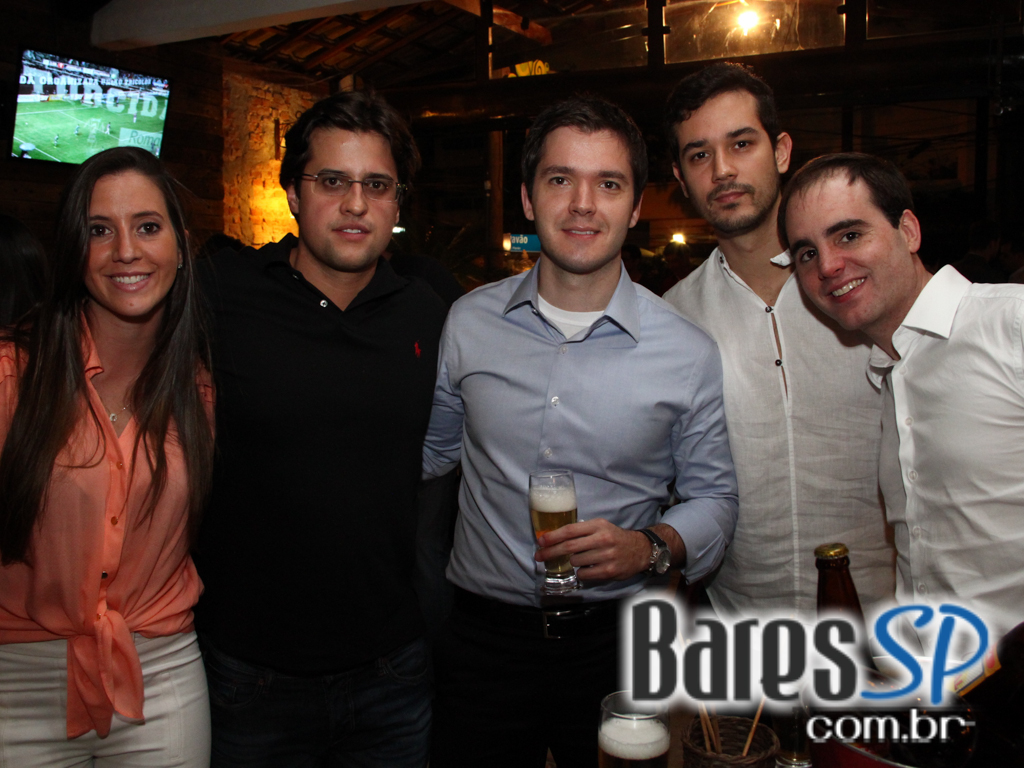 Quintal do Espeto na Avenida Pavão foi inaugurado e fez festa para comemorar Quintal do Espeto na Avenida Pavão foi inaugurado e fez festa para comemorar